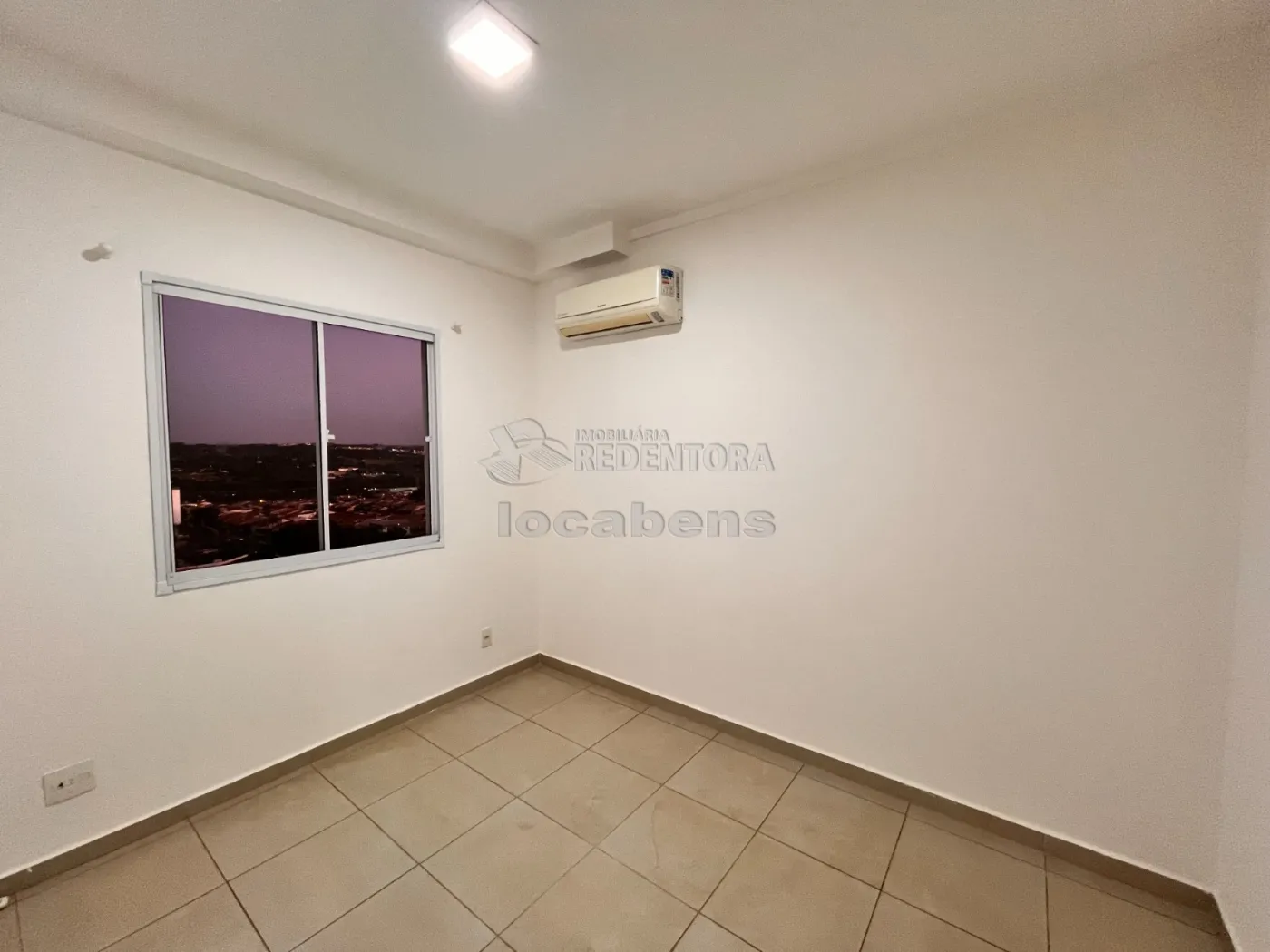 Alugar Apartamento / Padrão em São José do Rio Preto R$ 1.700,00 - Foto 8