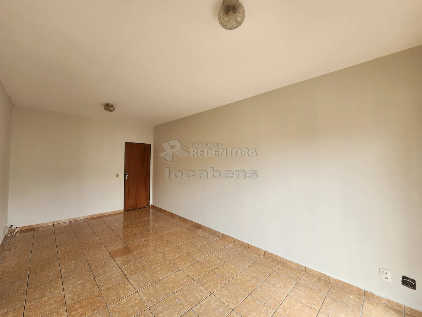 Apartamento para alugar com 3 quartos, 119m² - Foto 2
