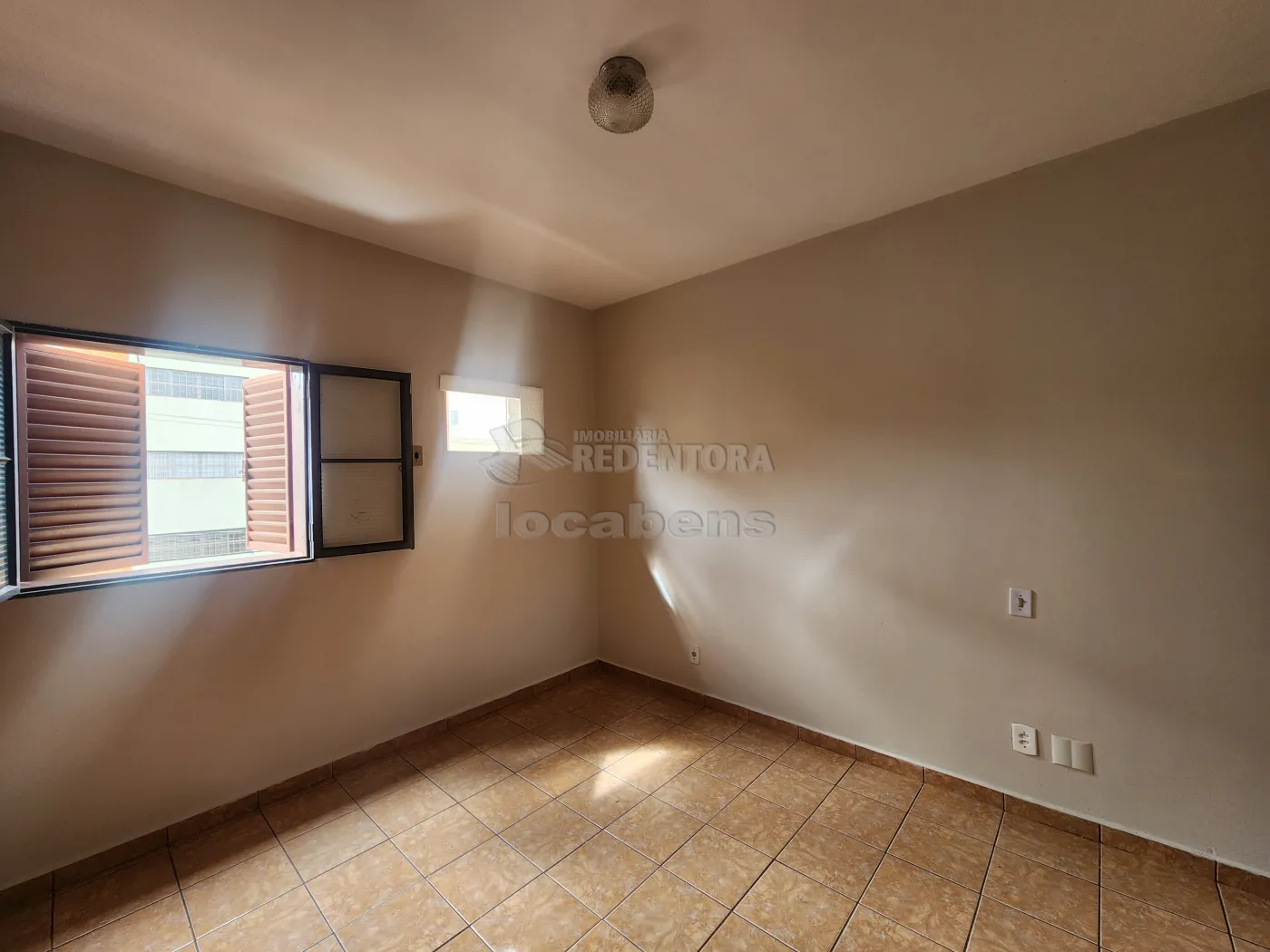 Apartamento para alugar com 3 quartos, 119m² - Foto 5