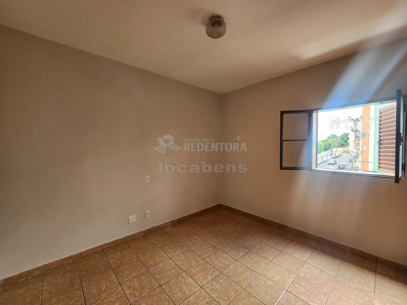 Apartamento para alugar com 3 quartos, 119m² - Foto 8