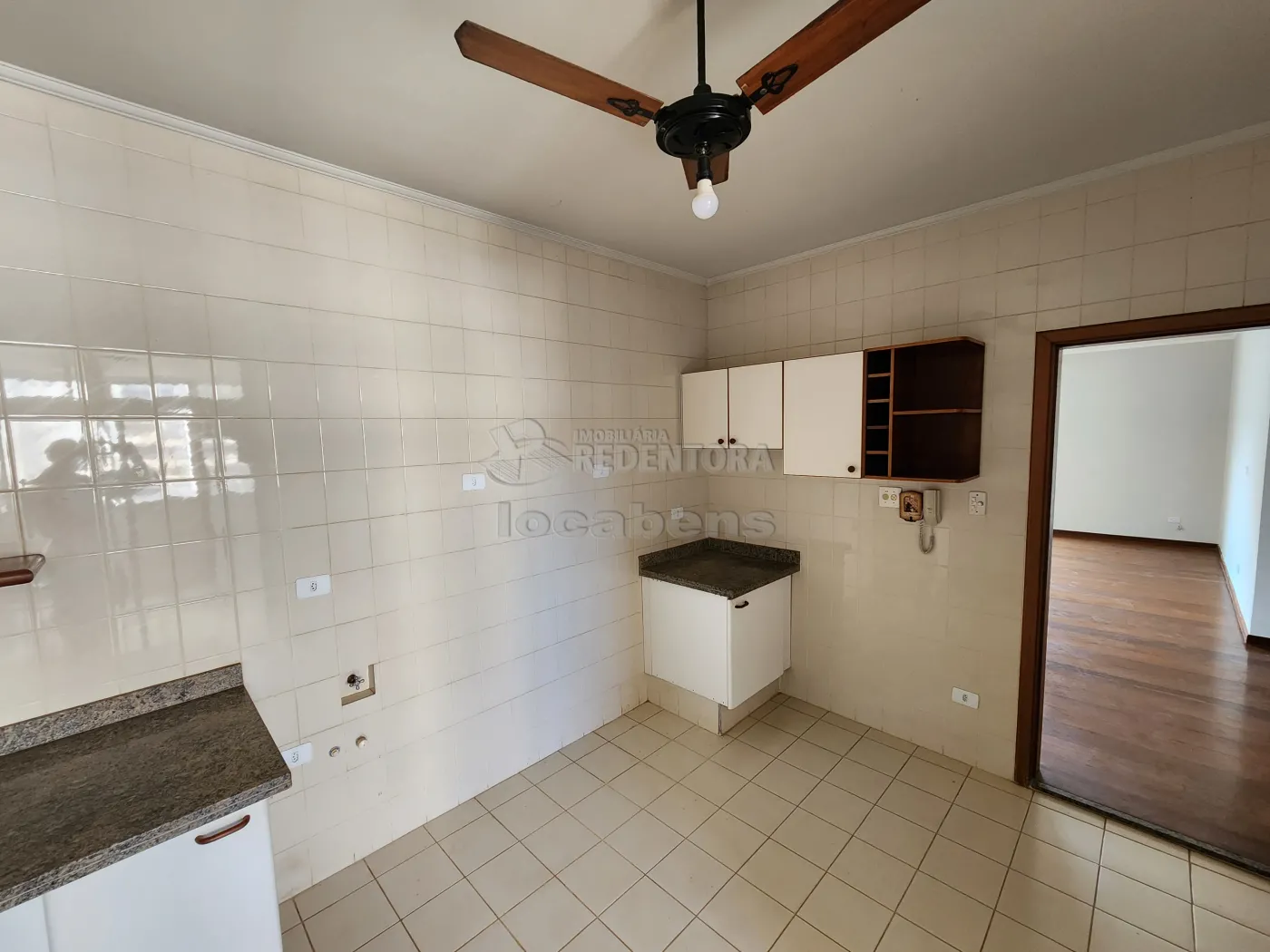Alugar Apartamento / Padrão em São José do Rio Preto R$ 2.200,00 - Foto 4
