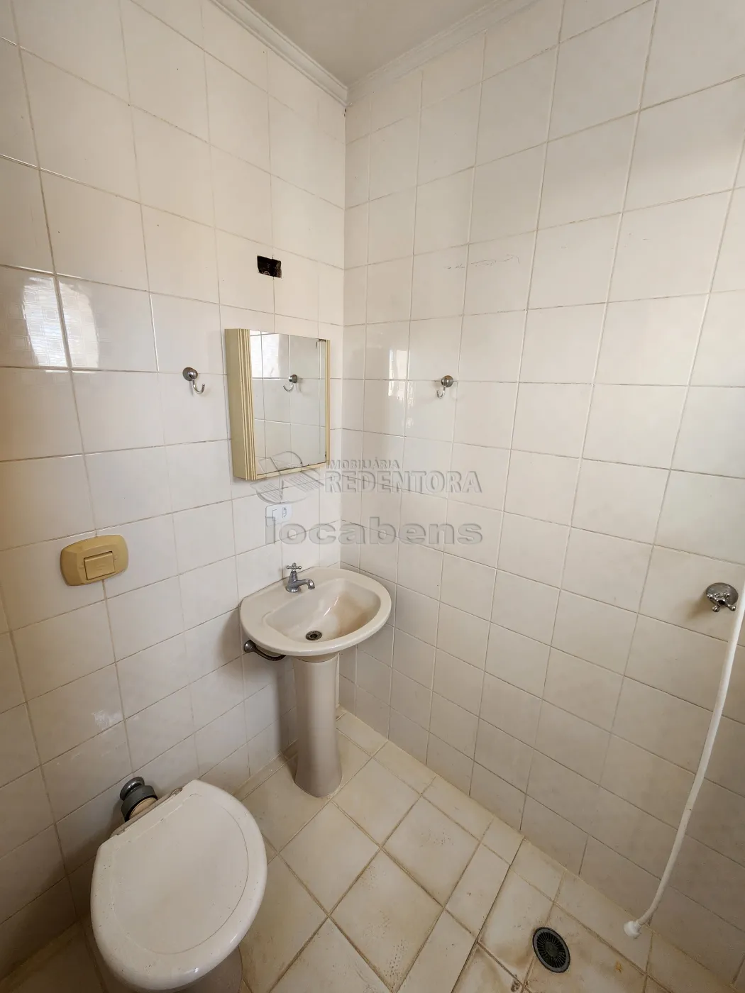 Alugar Apartamento / Padrão em São José do Rio Preto R$ 2.200,00 - Foto 8