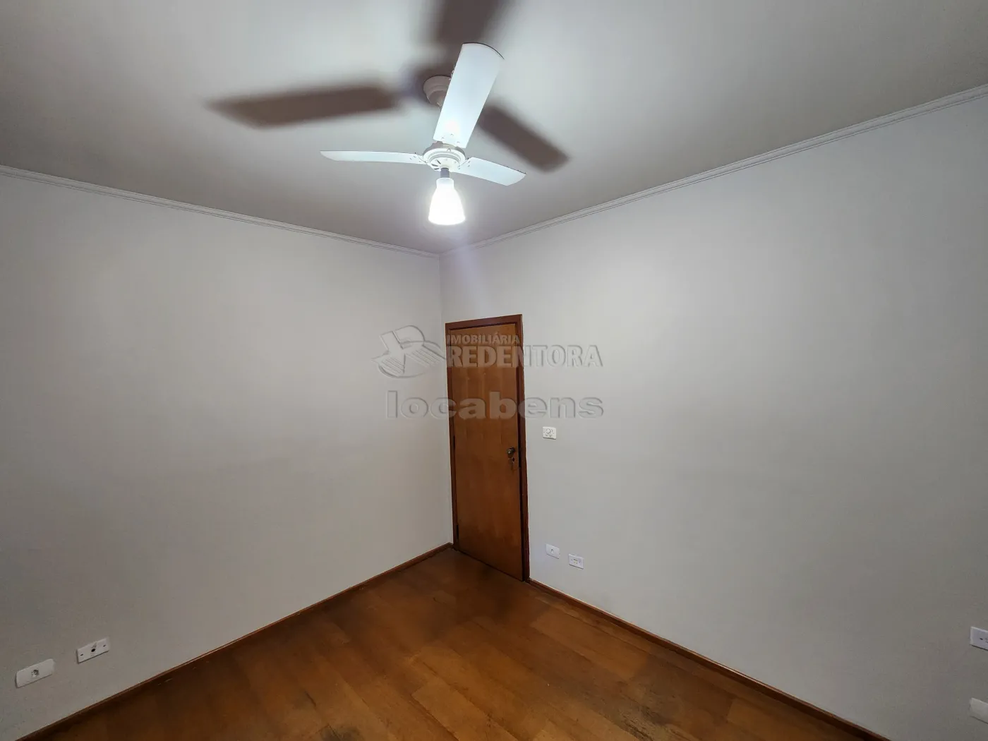 Alugar Apartamento / Padrão em São José do Rio Preto R$ 2.200,00 - Foto 13