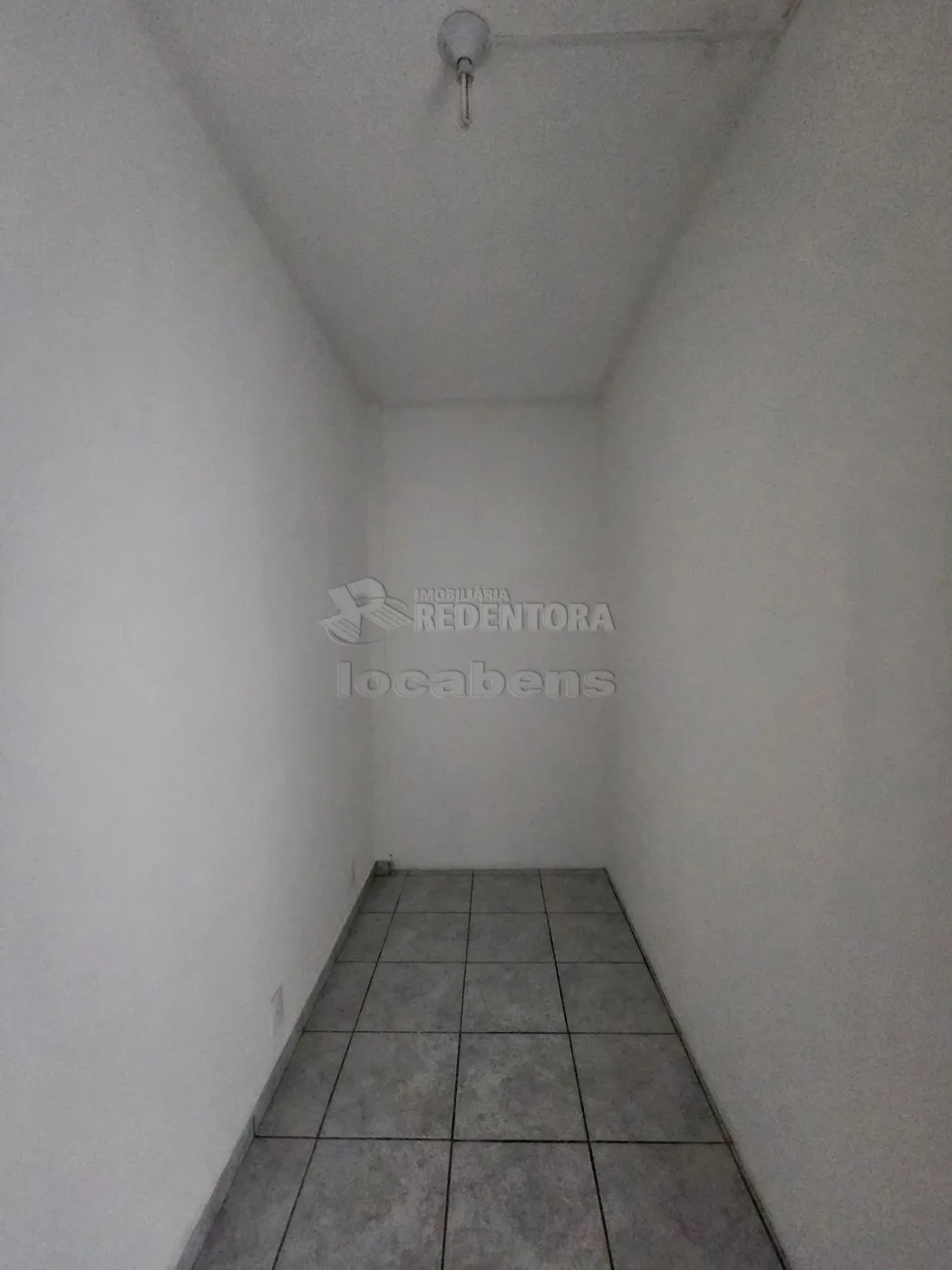 Alugar Comercial / Salão em São José do Rio Preto R$ 2.200,00 - Foto 5