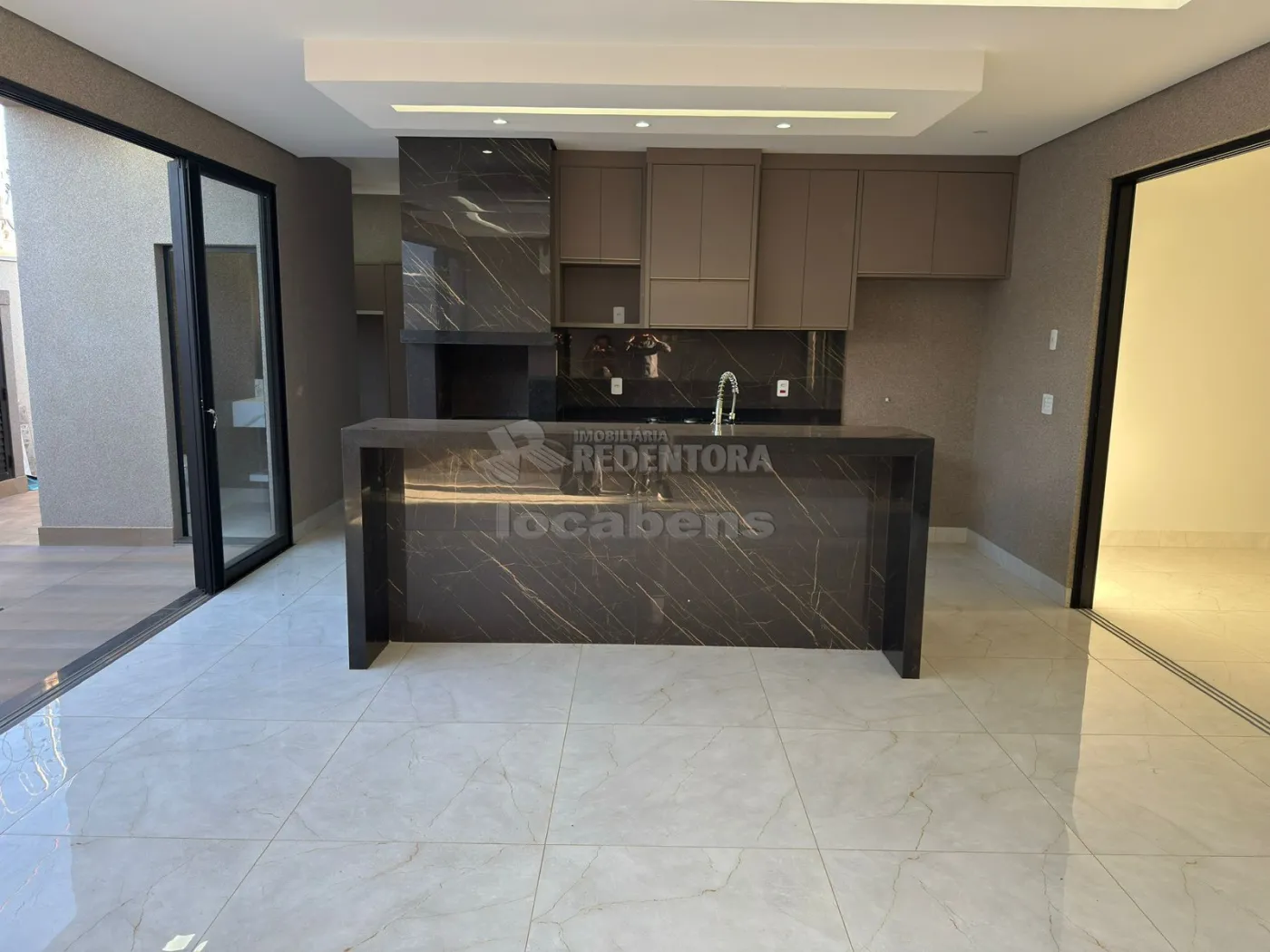 Casa de Condomínio à venda com 3 quartos, 200m² - Foto 4