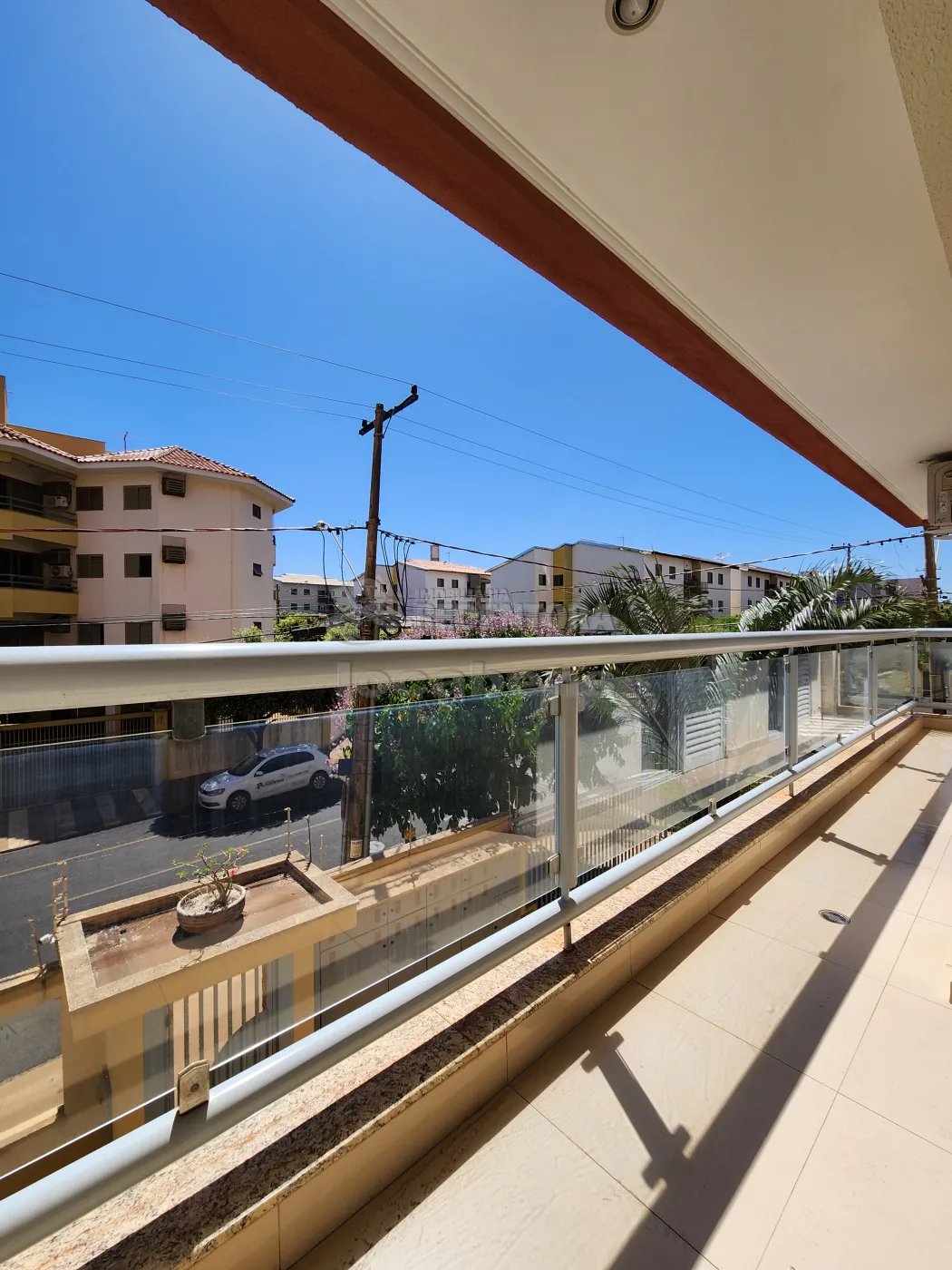 Alugar Apartamento / Padrão em São José do Rio Preto R$ 2.000,00 - Foto 3