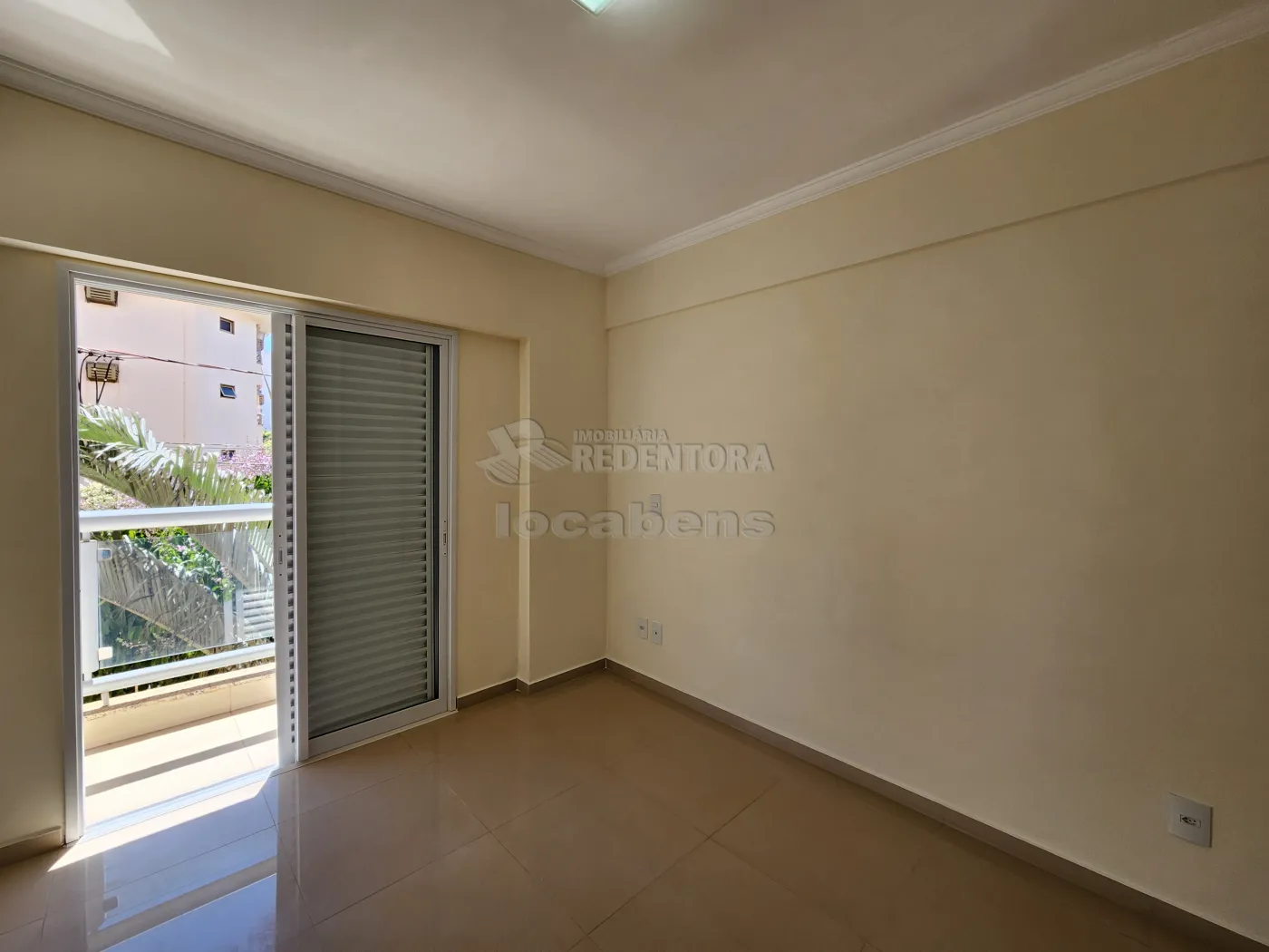Alugar Apartamento / Padrão em São José do Rio Preto R$ 2.000,00 - Foto 6