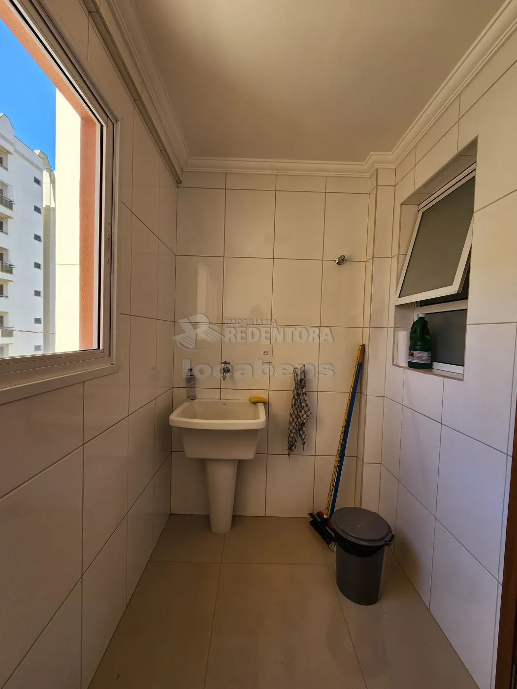 Alugar Apartamento / Padrão em São José do Rio Preto R$ 2.000,00 - Foto 14