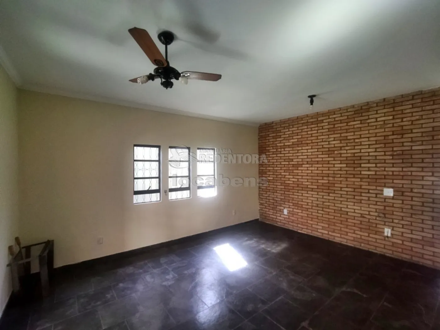 Casa para alugar com 3 quartos, 155m² - Foto 8