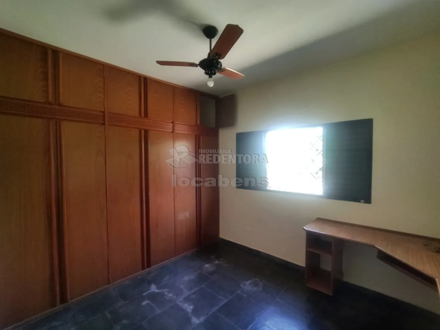 Casa para alugar com 3 quartos, 155m² - Foto 12