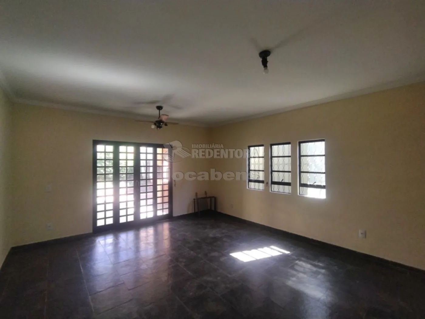 Casa para alugar com 3 quartos, 155m² - Foto 5
