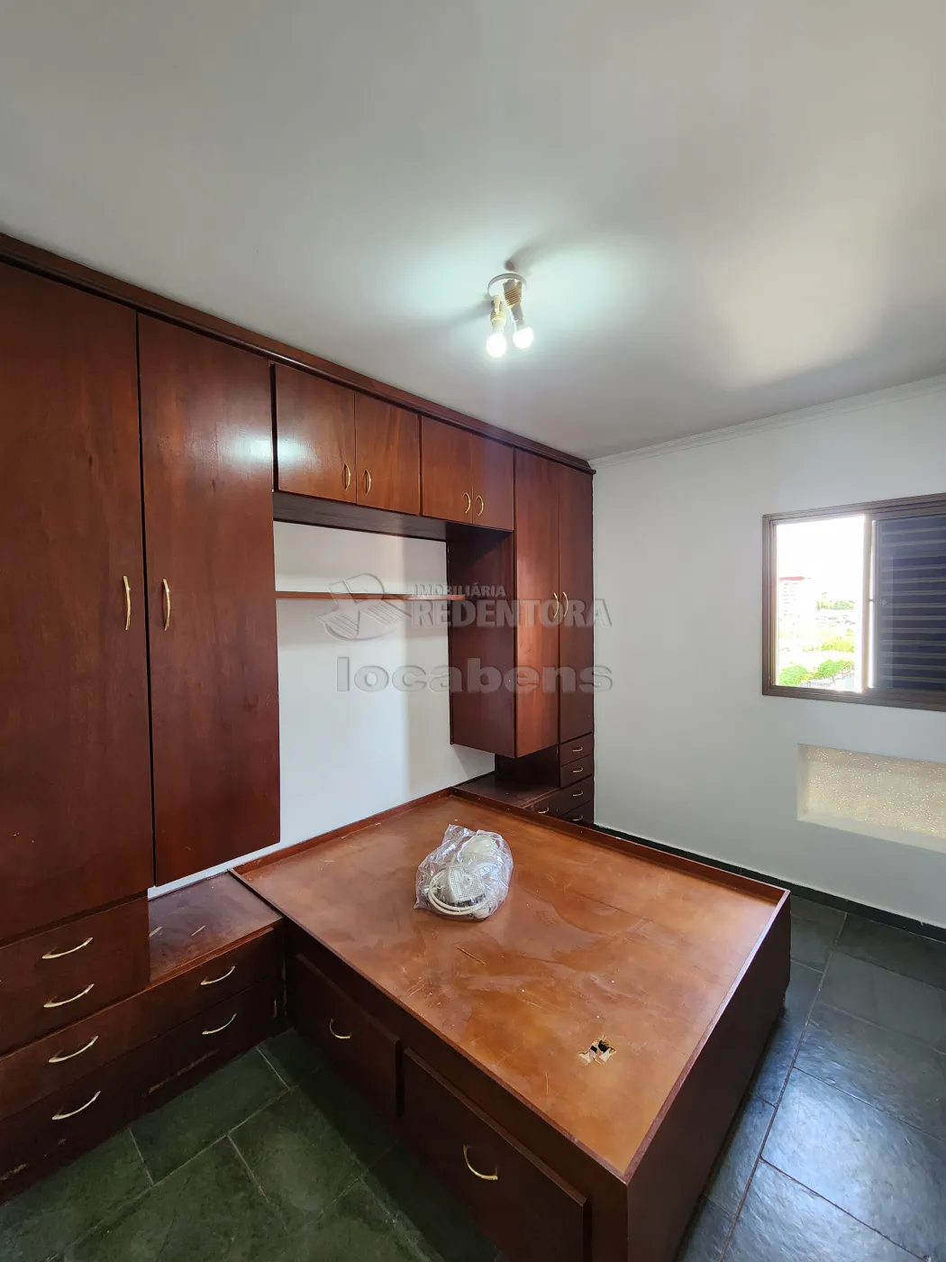 Alugar Apartamento / Padrão em São José do Rio Preto R$ 1.100,00 - Foto 5