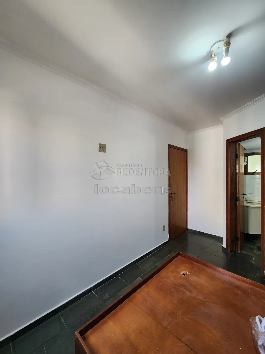 Alugar Apartamento / Padrão em São José do Rio Preto R$ 1.100,00 - Foto 6