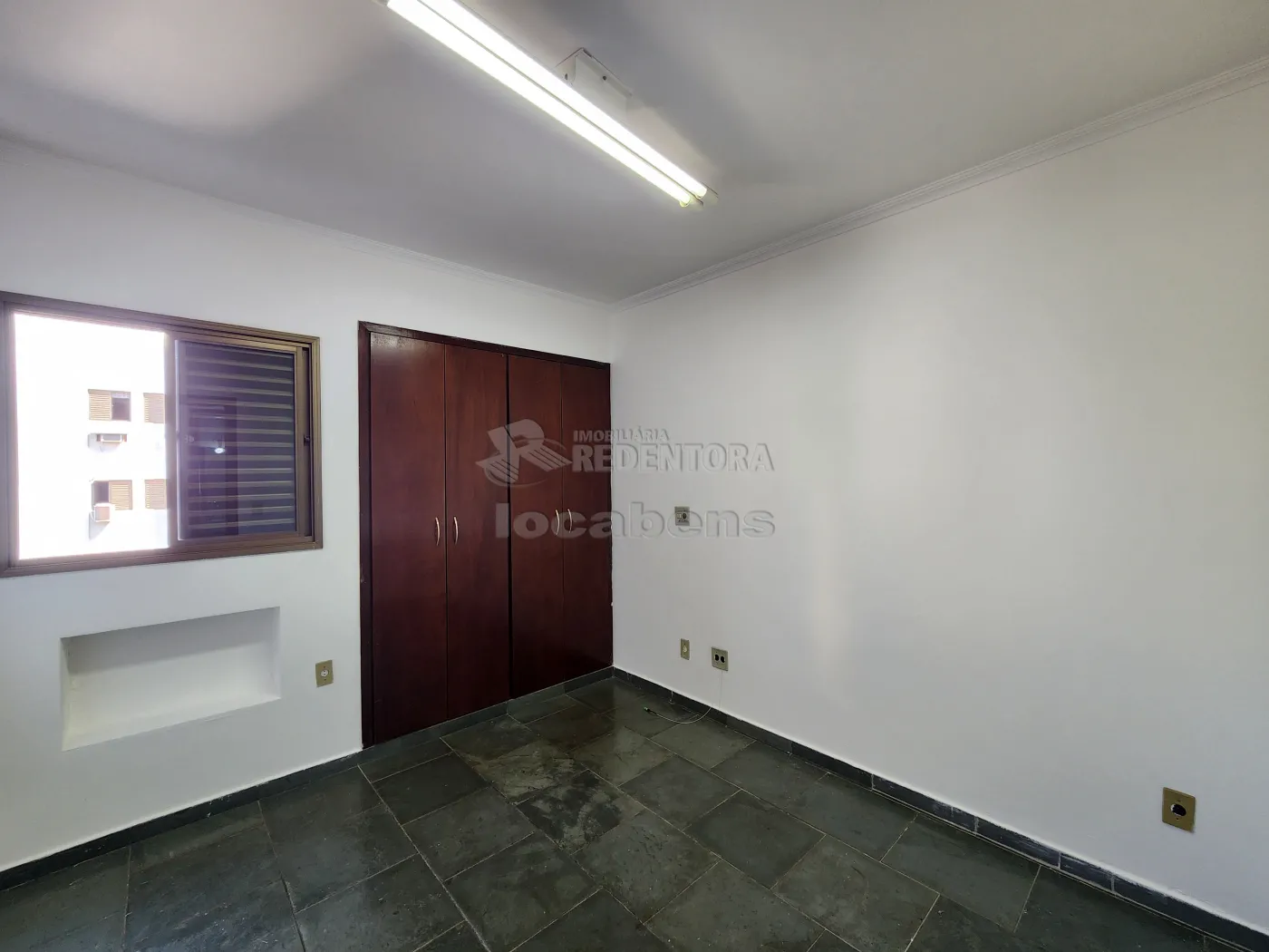 Alugar Apartamento / Padrão em São José do Rio Preto R$ 1.100,00 - Foto 8