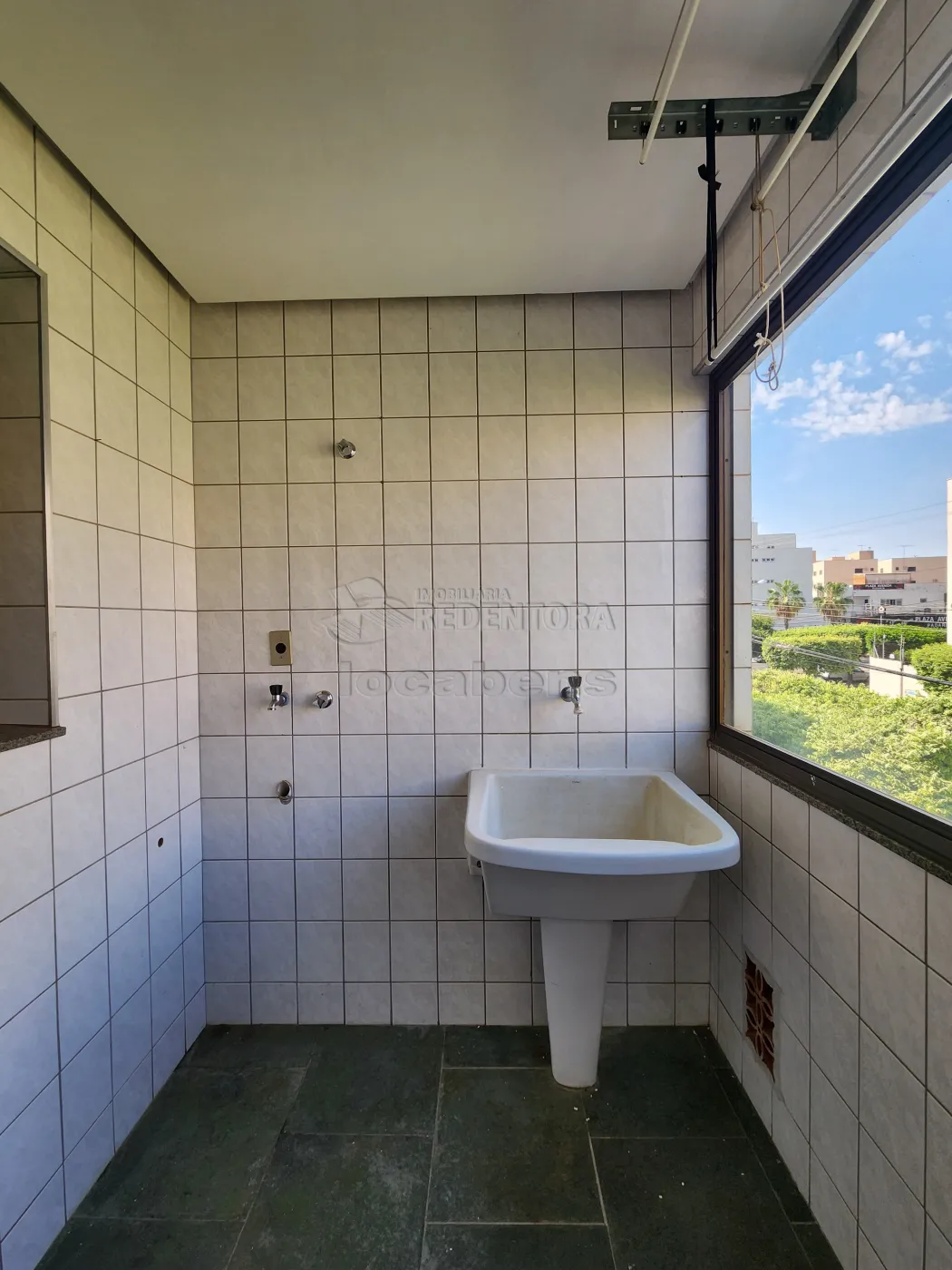 Alugar Apartamento / Padrão em São José do Rio Preto R$ 1.100,00 - Foto 11