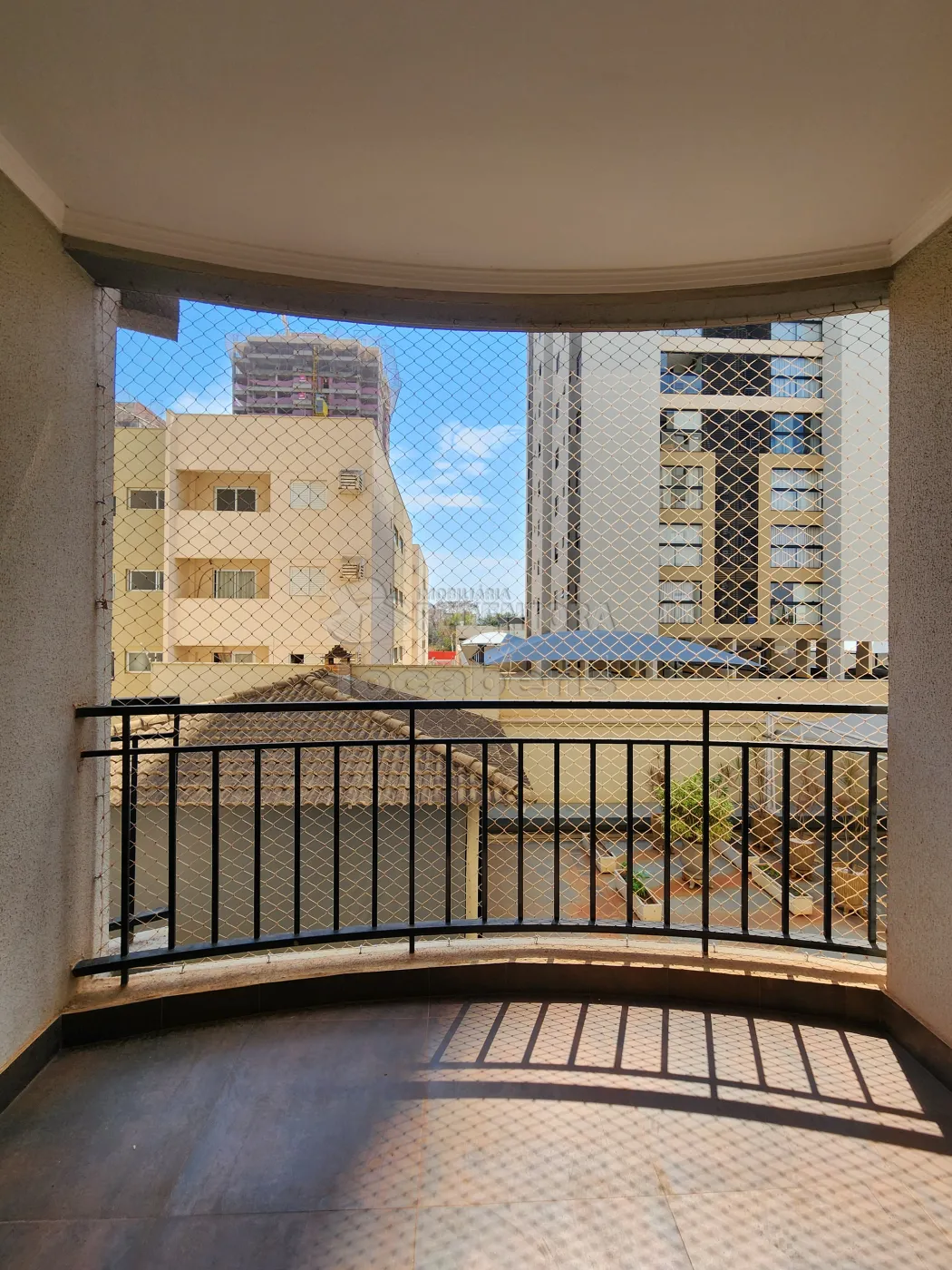 Alugar Apartamento / Padrão em São José do Rio Preto R$ 2.000,00 - Foto 3