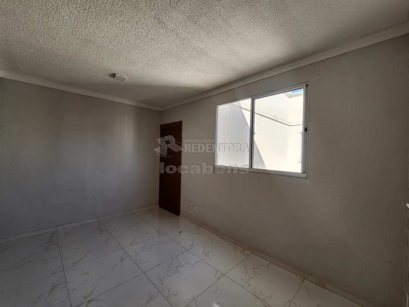 Alugar Apartamento / Padrão em São José do Rio Preto R$ 950,00 - Foto 2