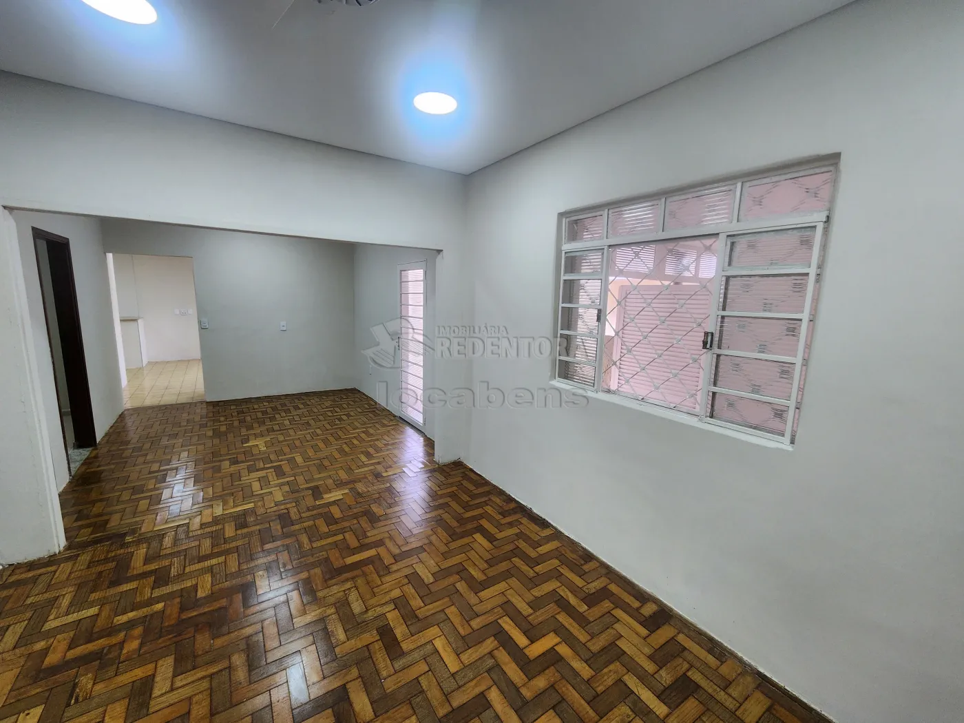Prédio Inteiro para alugar, 227m² - Foto 1