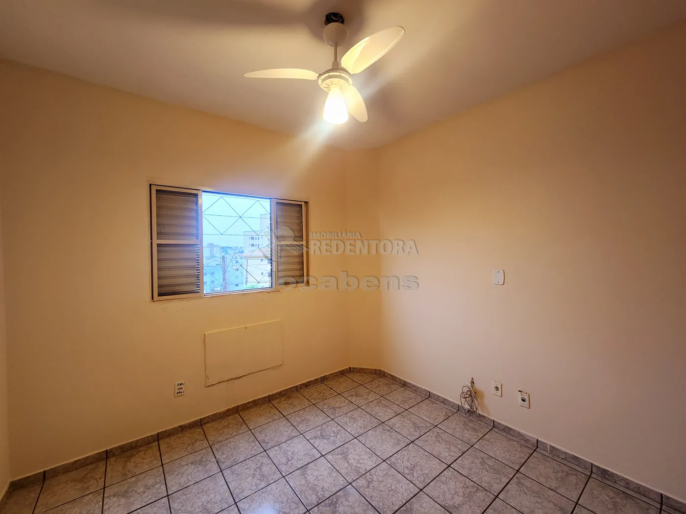 Apartamento para alugar com 3 quartos, 152m² - Foto 8