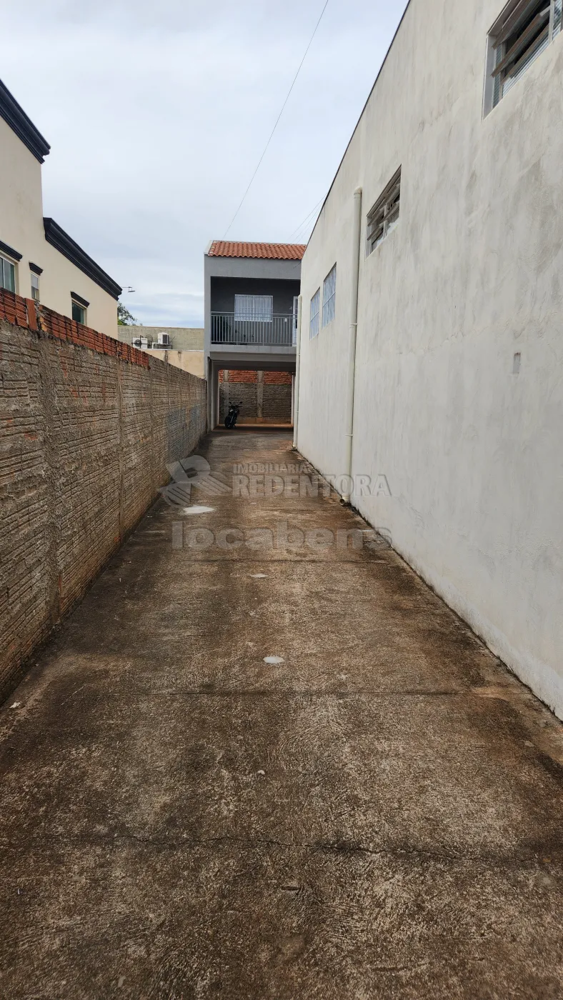 Apartamento para alugar com 1 quarto, 50m² - Foto 11