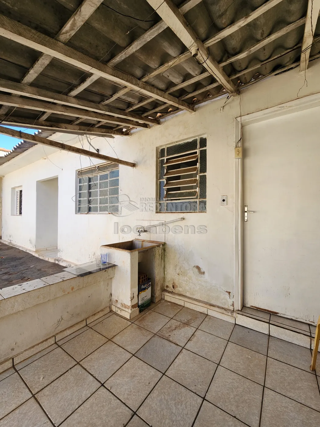 Alugar Casa / Padrão em São José do Rio Preto R$ 700,00 - Foto 9