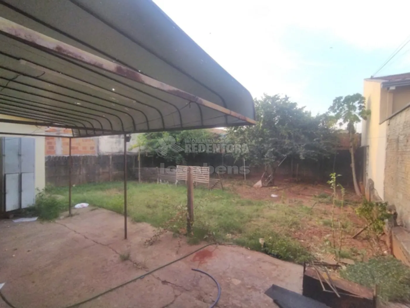 Alugar Casa / Padrão em São José do Rio Preto R$ 1.250,00 - Foto 18