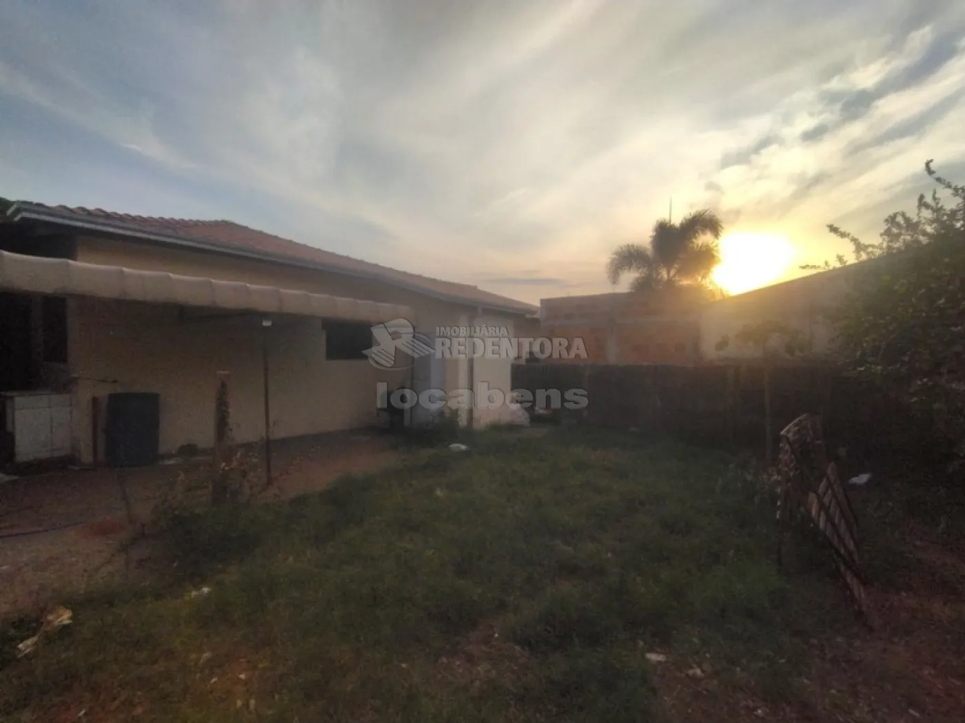 Alugar Casa / Padrão em São José do Rio Preto R$ 1.250,00 - Foto 17