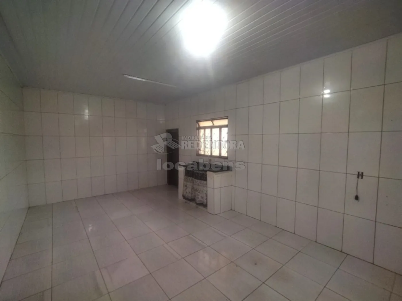 Alugar Casa / Padrão em São José do Rio Preto R$ 1.250,00 - Foto 8