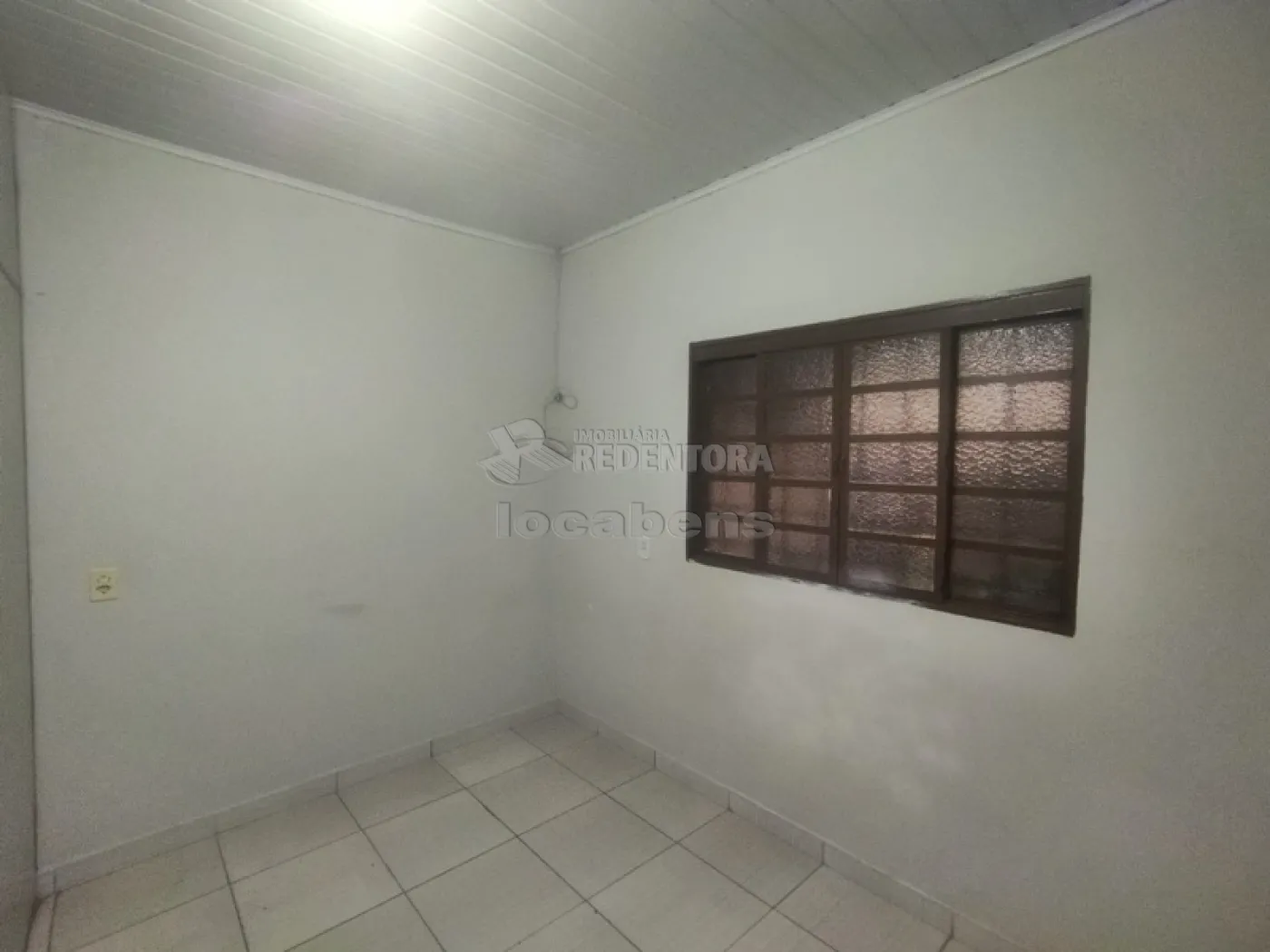 Alugar Casa / Padrão em São José do Rio Preto R$ 1.250,00 - Foto 12