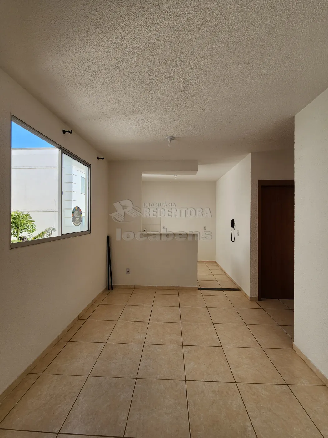 Alugar Apartamento / Padrão em São José do Rio Preto R$ 880,00 - Foto 1