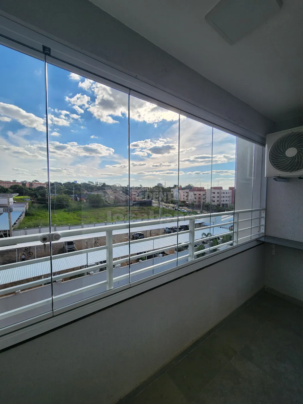 Apartamento para alugar com 2 quartos, 55m² - Foto 10