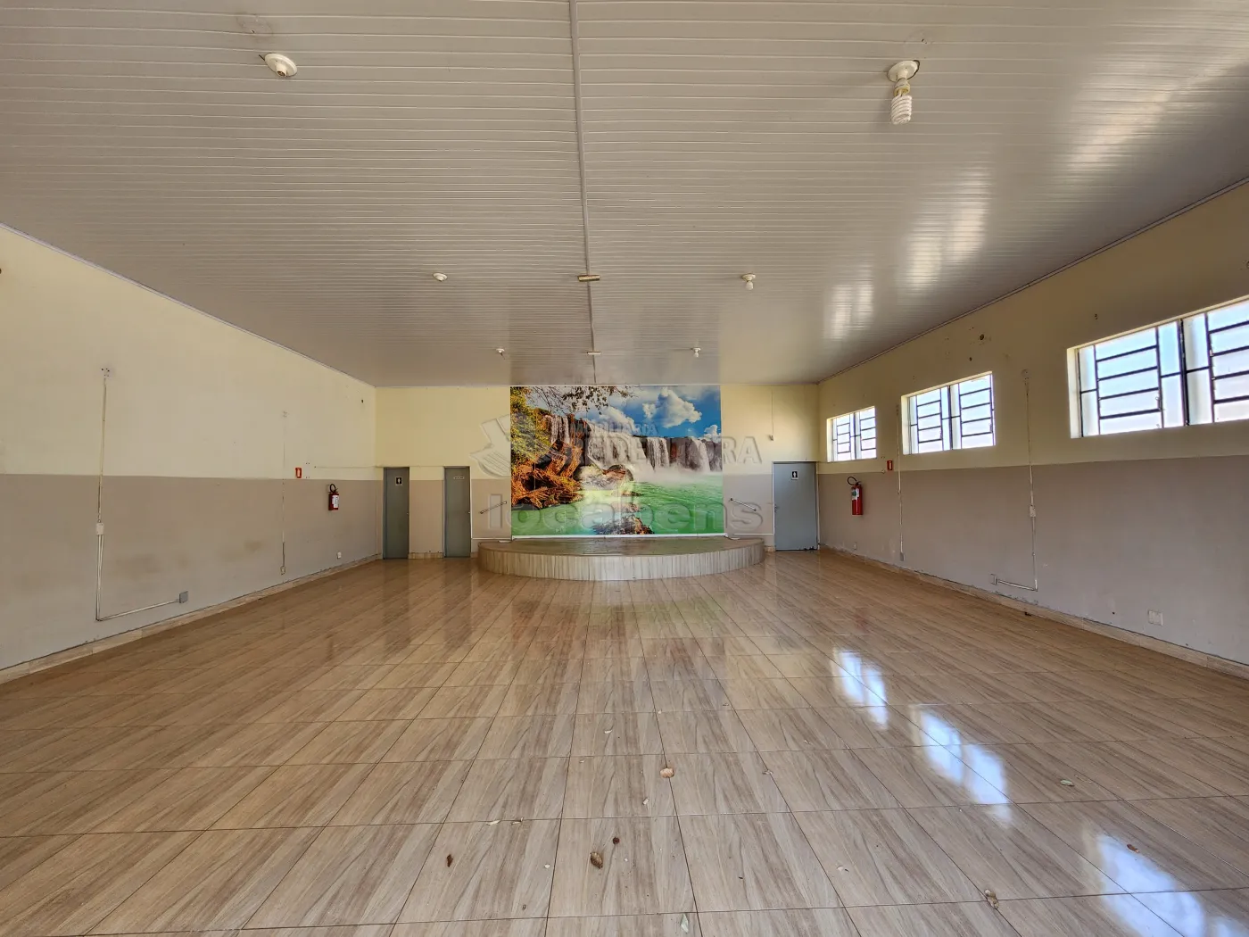 Alugar Comercial / Salão em São José do Rio Preto R$ 1.000,00 - Foto 1