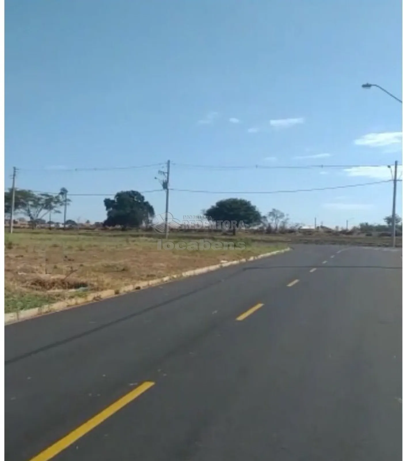 Terreno à venda, 200m² - Foto 1