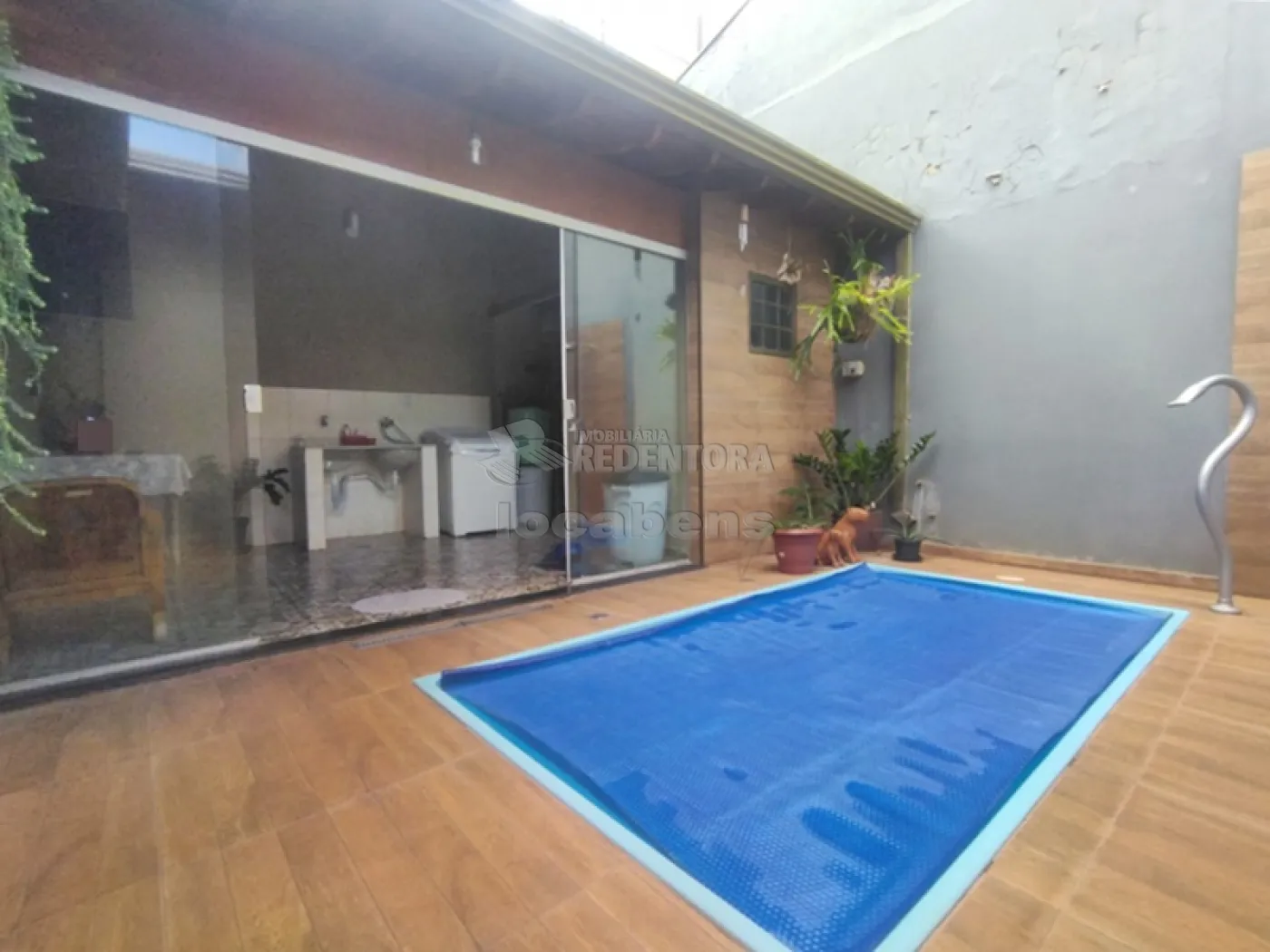 Casa à venda com 2 quartos, 140m² - Foto 3