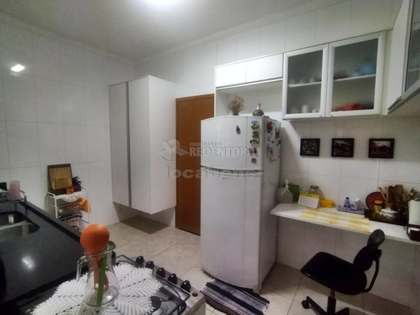 Casa à venda com 2 quartos, 140m² - Foto 9