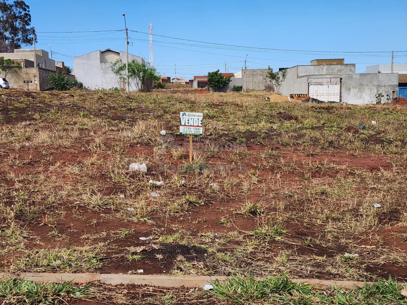 Comprar Terreno / Padrão em São José do Rio Preto R$ 85.000,00 - Foto 1