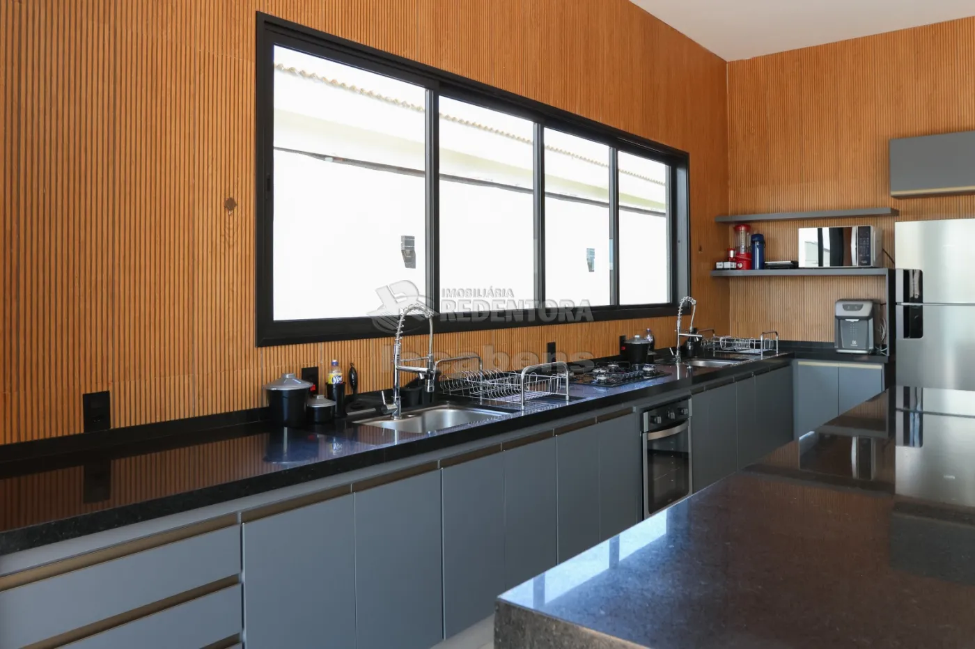 Chácara à venda com 6 quartos, 297m² - Foto 12