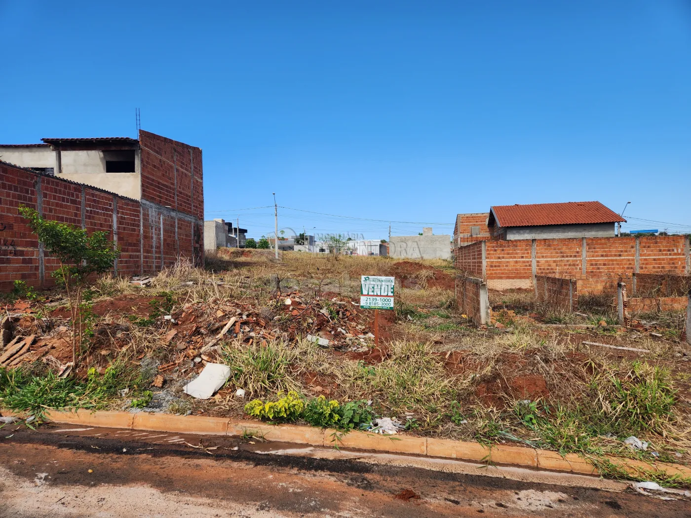 Comprar Terreno / Padrão em São José do Rio Preto R$ 85.000,00 - Foto 2