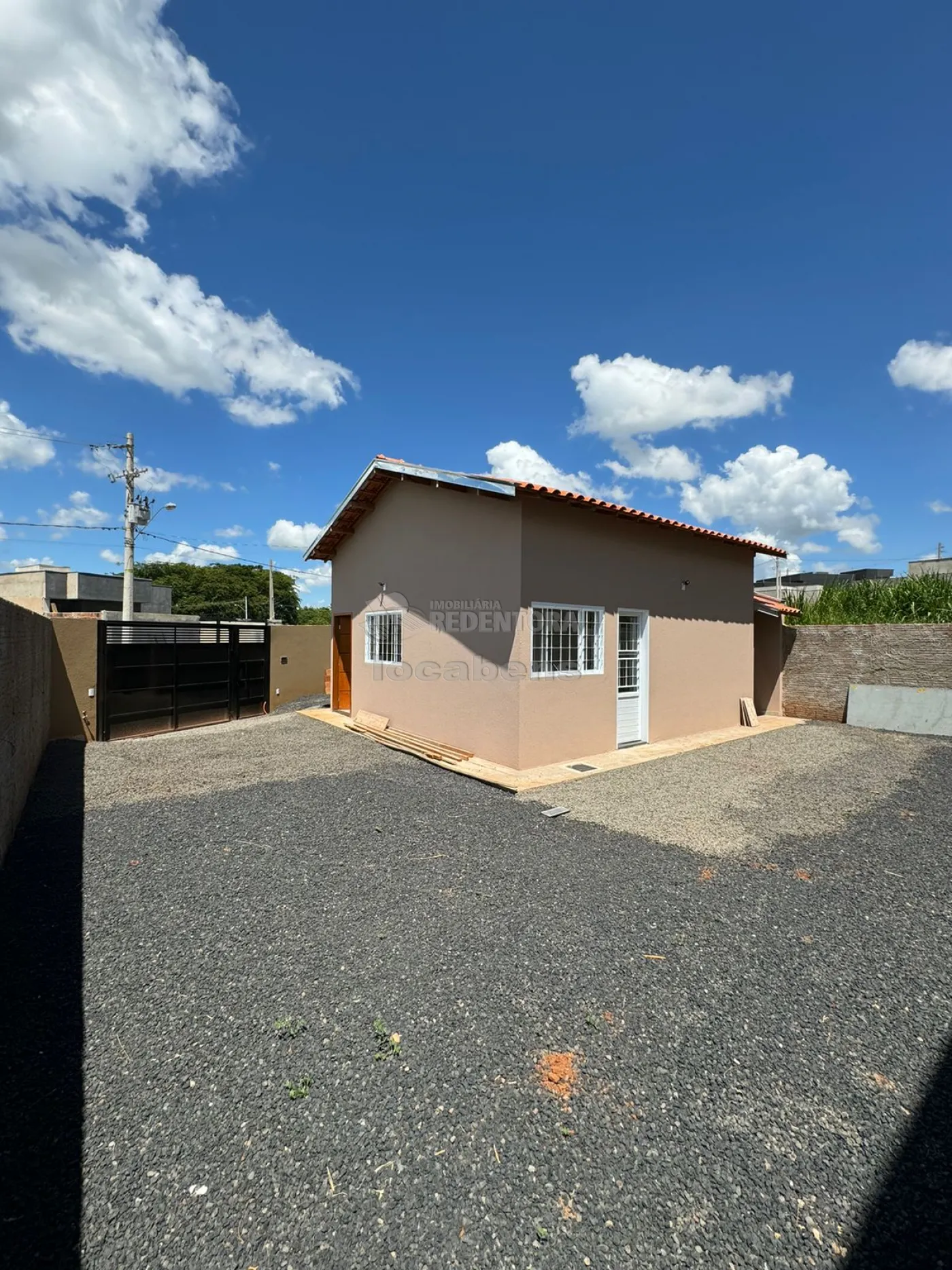 Alugar Casa / Sobrado em Bady Bassitt apenas R$ 800,00 - Foto 1