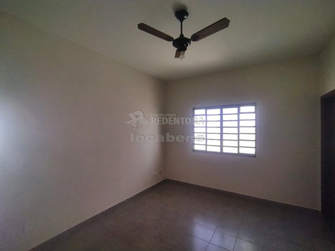 Casa para alugar com 3 quartos, 180m² - Foto 6