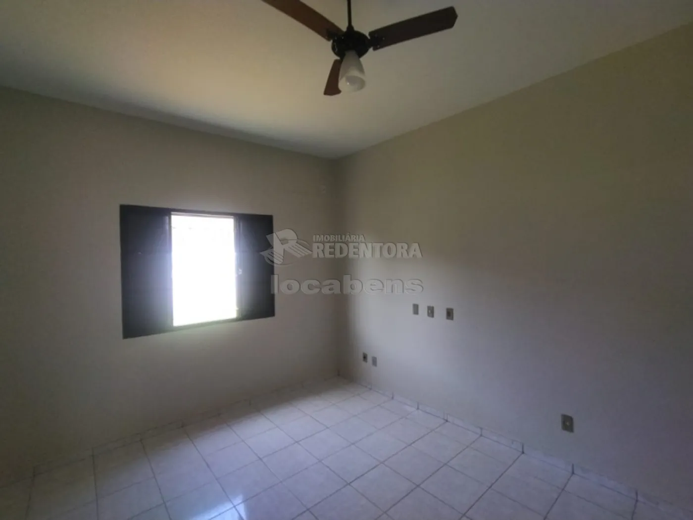 Casa para alugar com 3 quartos, 180m² - Foto 9