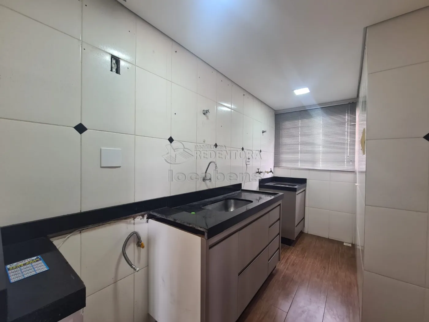 Alugar Apartamento / Padrão em São José do Rio Preto R$ 800,00 - Foto 4