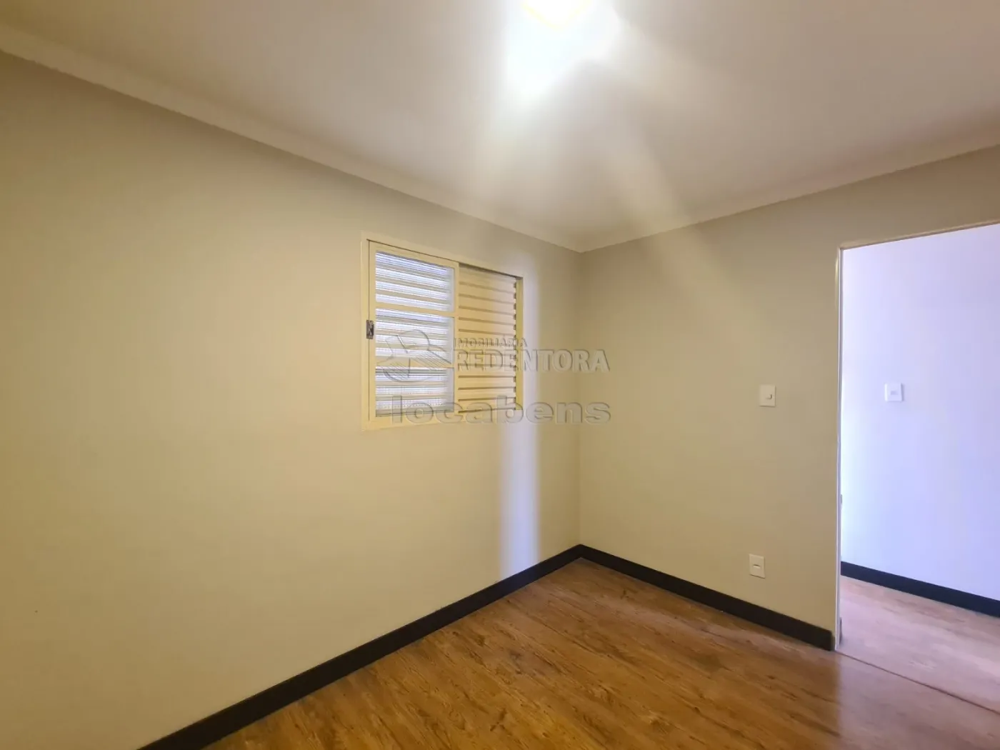 Alugar Apartamento / Padrão em São José do Rio Preto R$ 800,00 - Foto 11