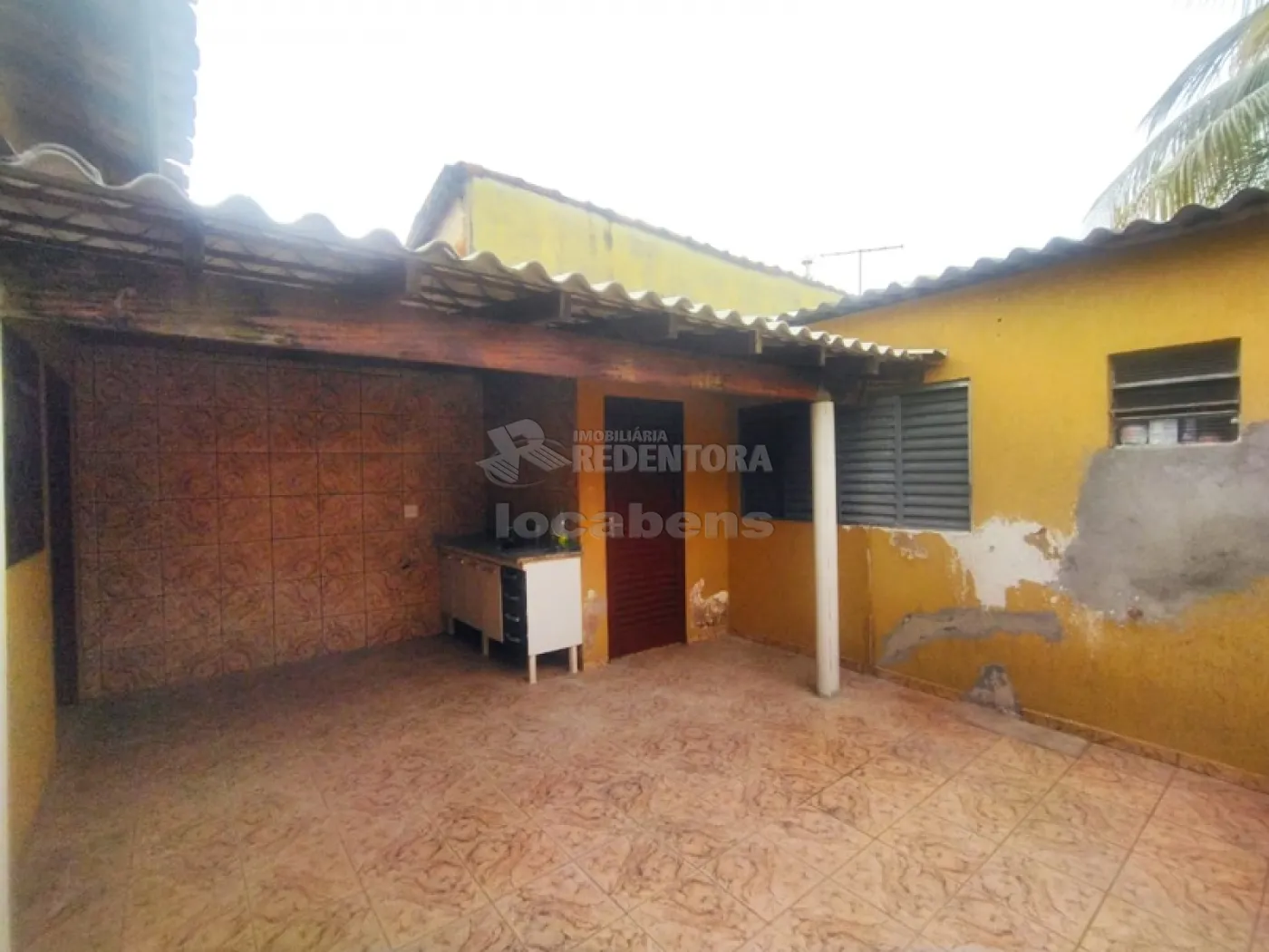 Casa para alugar com 2 quartos, 90m² - Foto 17