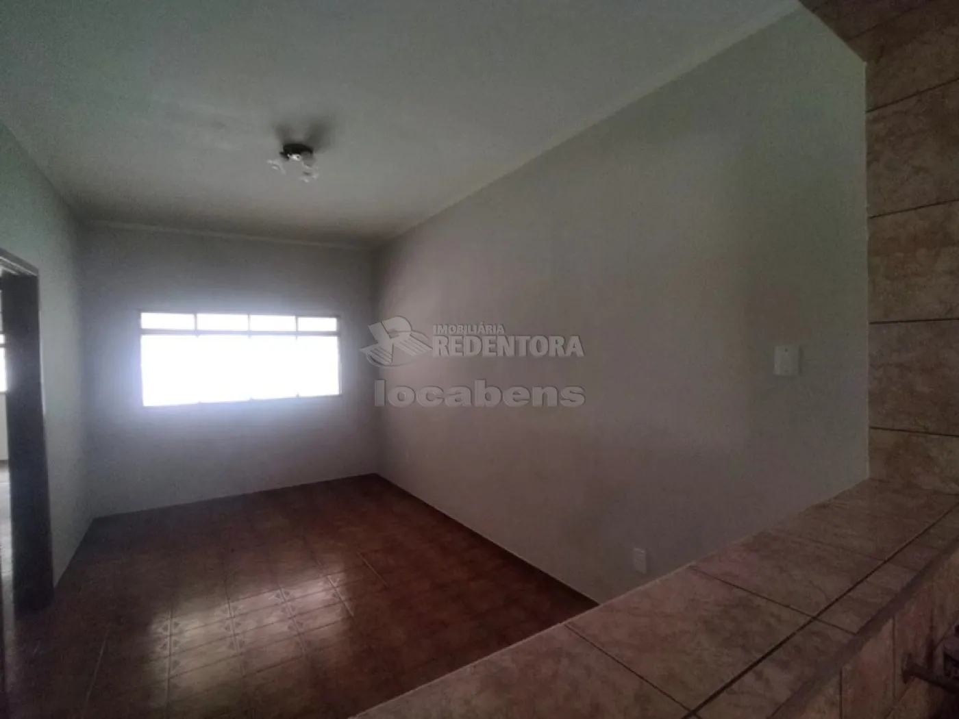 Casa para alugar com 2 quartos, 90m² - Foto 9