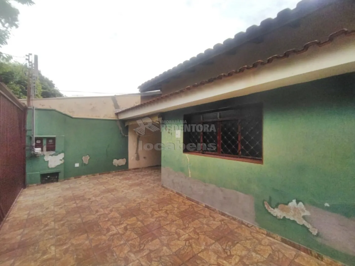 Casa para alugar com 2 quartos, 90m² - Foto 2