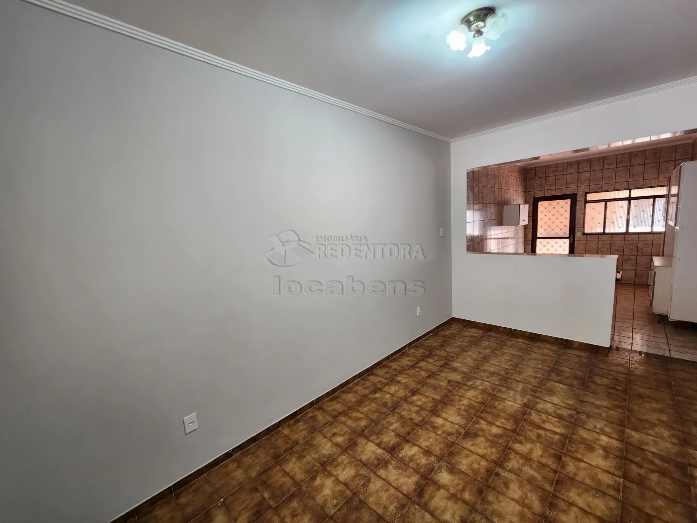 Alugar Casa / Padrão em São José do Rio Preto R$ 1.500,00 - Foto 3