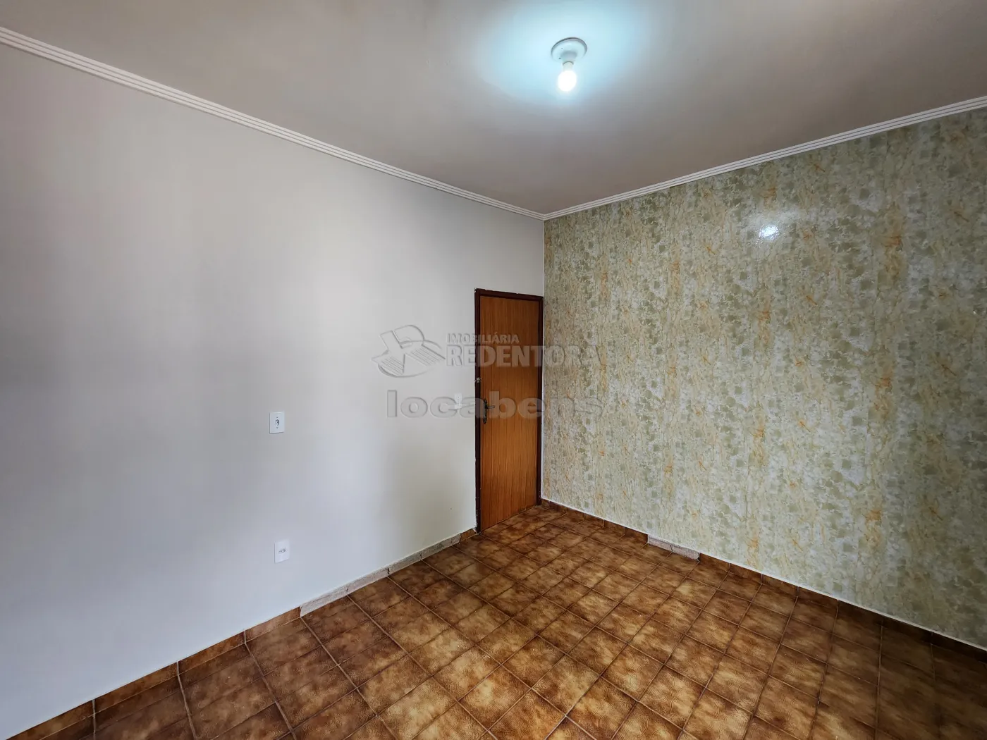 Alugar Casa / Padrão em São José do Rio Preto R$ 1.500,00 - Foto 14