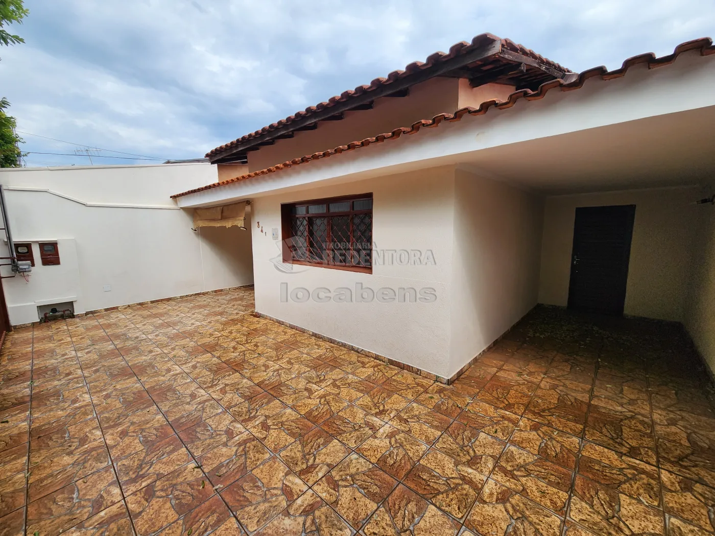 Alugar Casa / Padrão em São José do Rio Preto R$ 1.500,00 - Foto 16