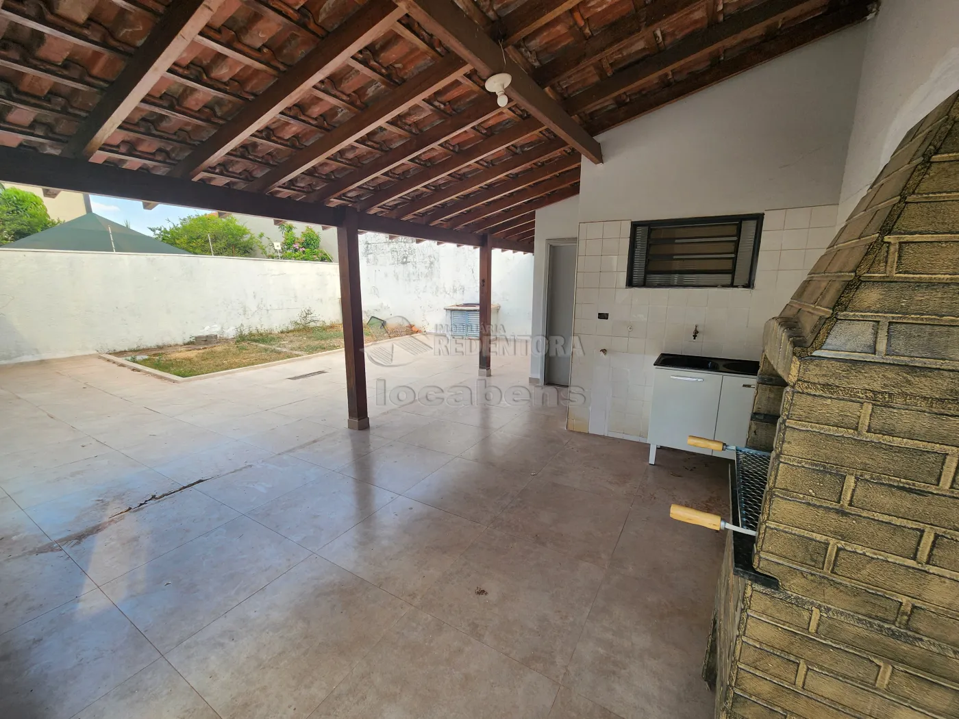 Alugar Casa / Padrão em São José do Rio Preto R$ 2.500,00 - Foto 13